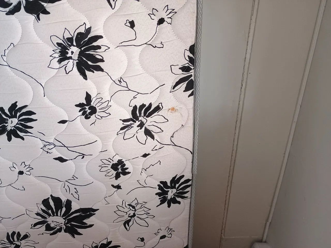 Colchão de casal Ortobom  - Foto 4