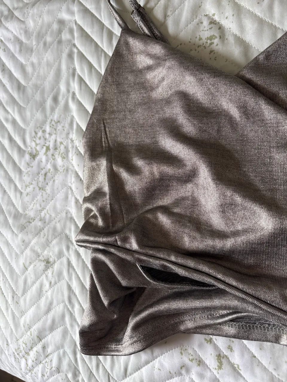 Roupa cintilante super arrumada  - Foto 2