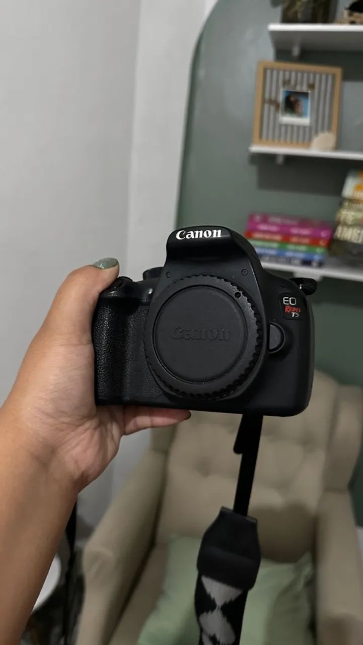 Câmera Canon T5 