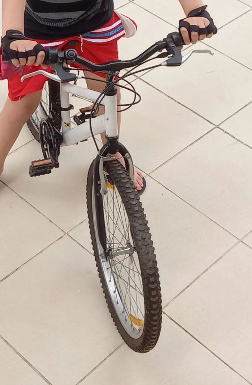 Bicicleta CALOI - aro 21 - Foto 2