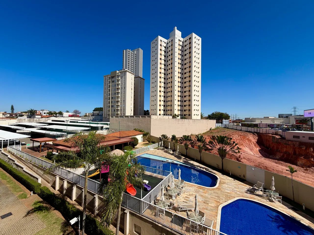 Apartamentos à venda com 3 quartos, 81 m² - Vila Brandina - Foto 4