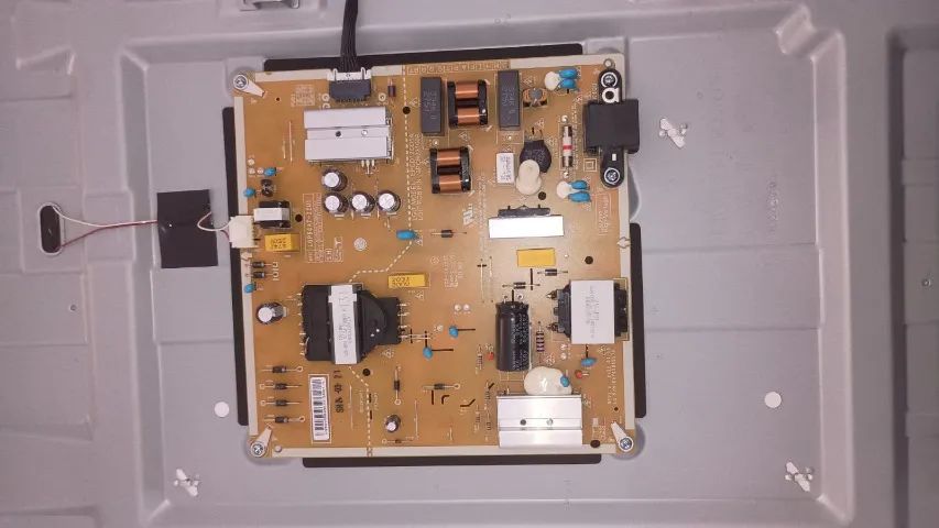 placa principal tv lg nano75, nano80 e uq90 EAX * - Foto 4