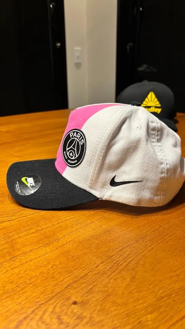 Boné Nike PSG Paris Saint-Germain Branco Rosa Strapback Original (Campinas) - Foto 2