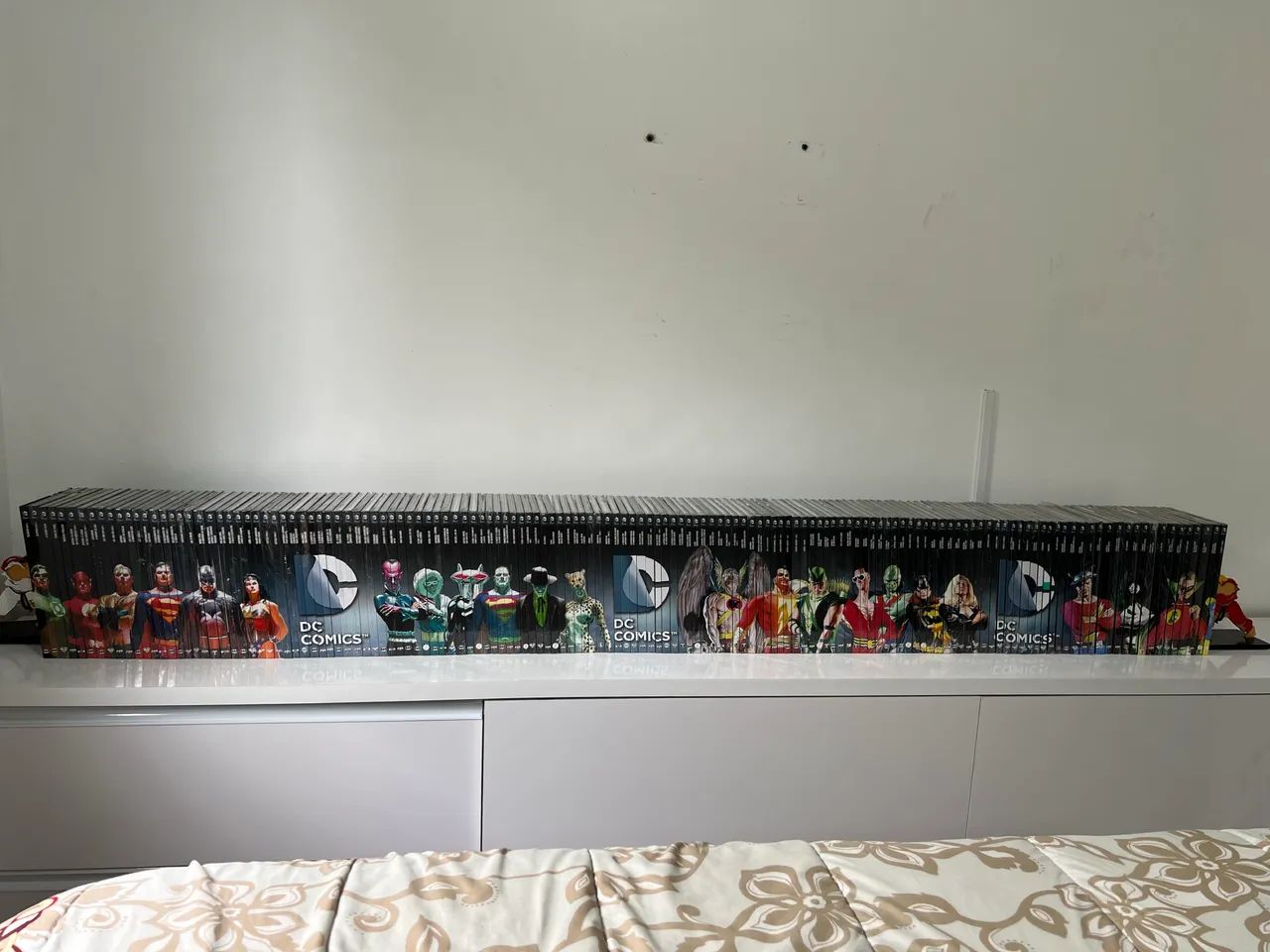 Coleção DC Comics Graphic Novels Eaglemoss completa Lacrada - Foto 4