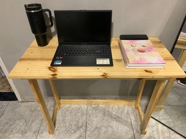 Mesa de estudos/trabalho - Foto 2