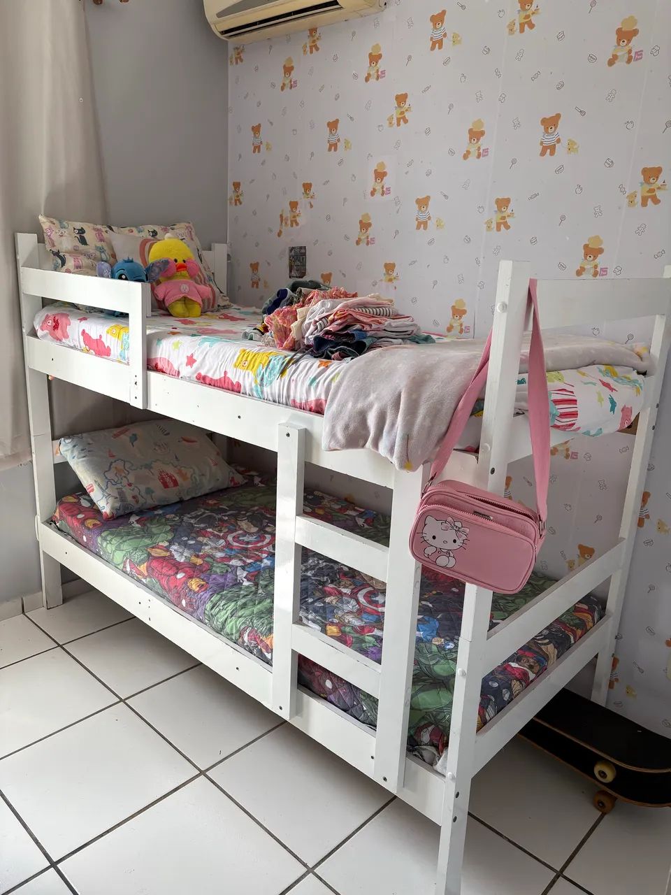 Beliche solteiro ( posso doar os colchões ) 