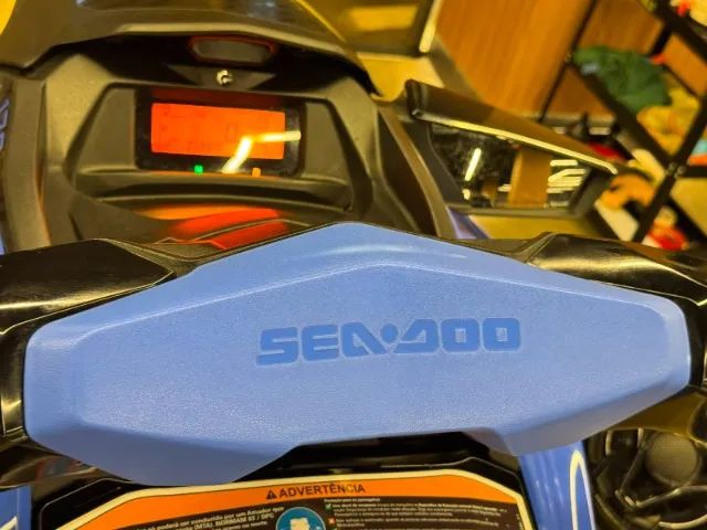 Jetski Sea Doo WAKE 170 2025 | 15h - Foto 5