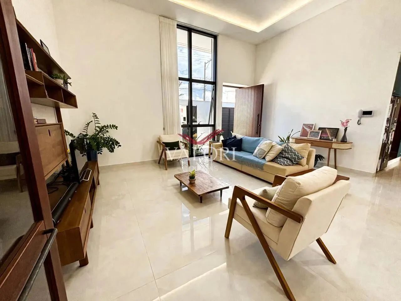 Casa em Interlagos, 3 quartos, área gourmet com piscina. - Foto 2