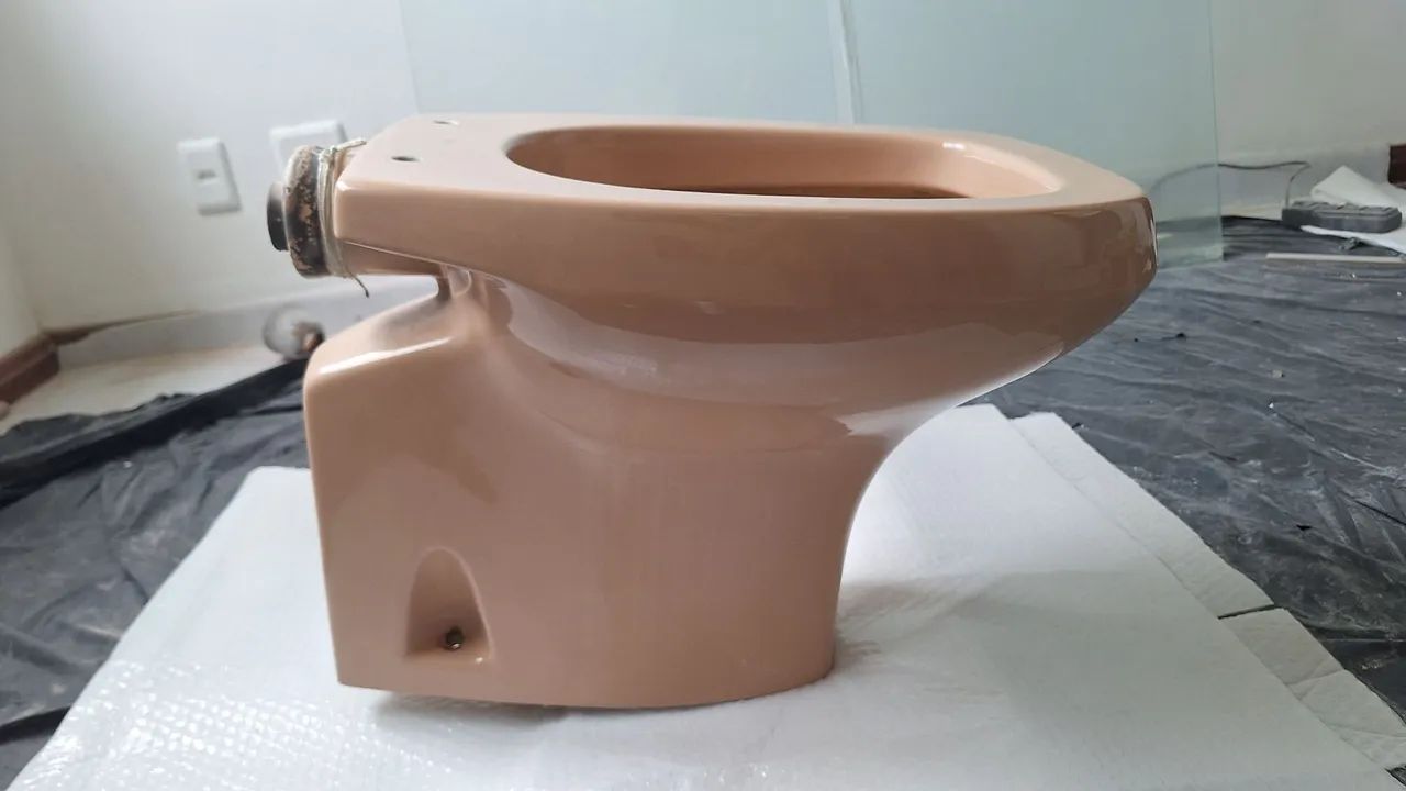 Vaso sanitário Celite Stylus, Anos 80 - Foto 2