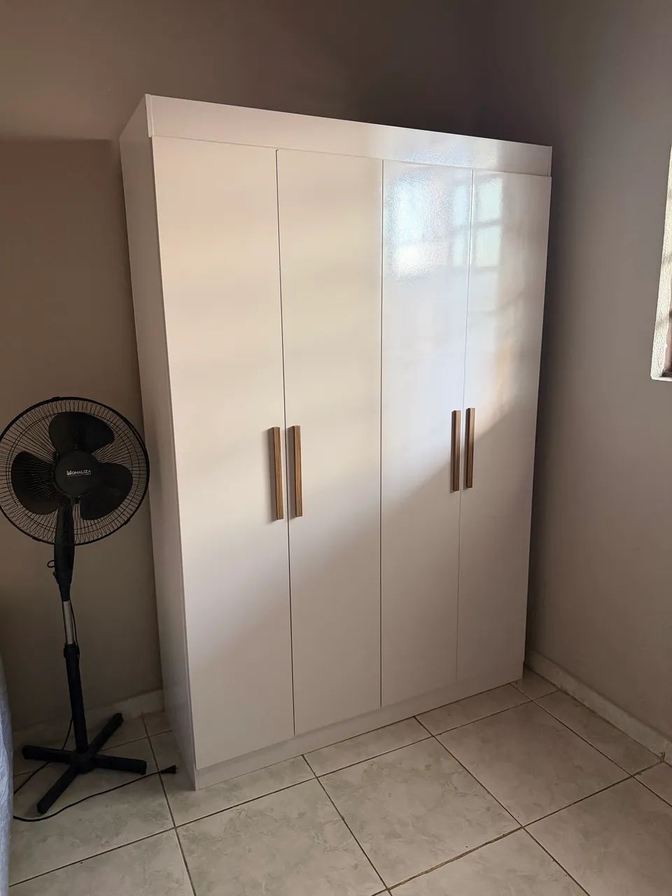 Guarda roupa solteiro  - Foto 2