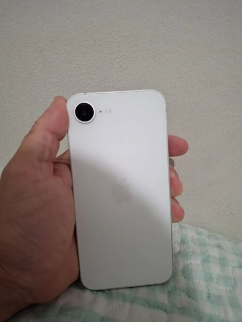 iPhone 16e - Foto 2
