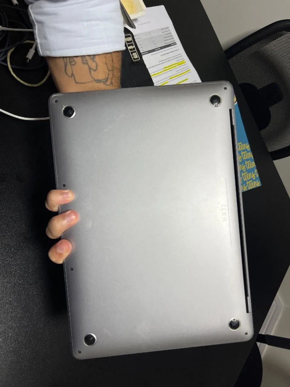 MacBook Pro 2020 Touch Bar  - Foto 3