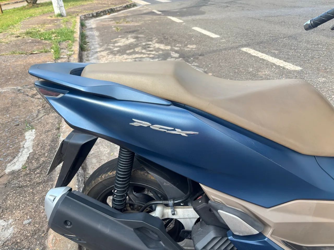 PCX DLX 160 2024  - Foto 4
