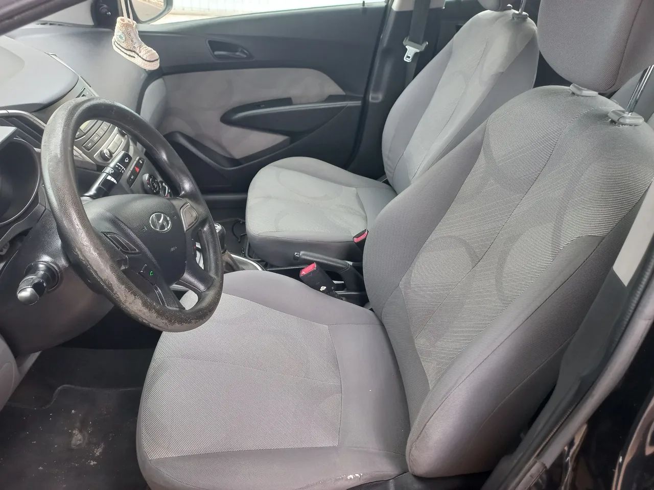 Hyundai Hb20S 2015