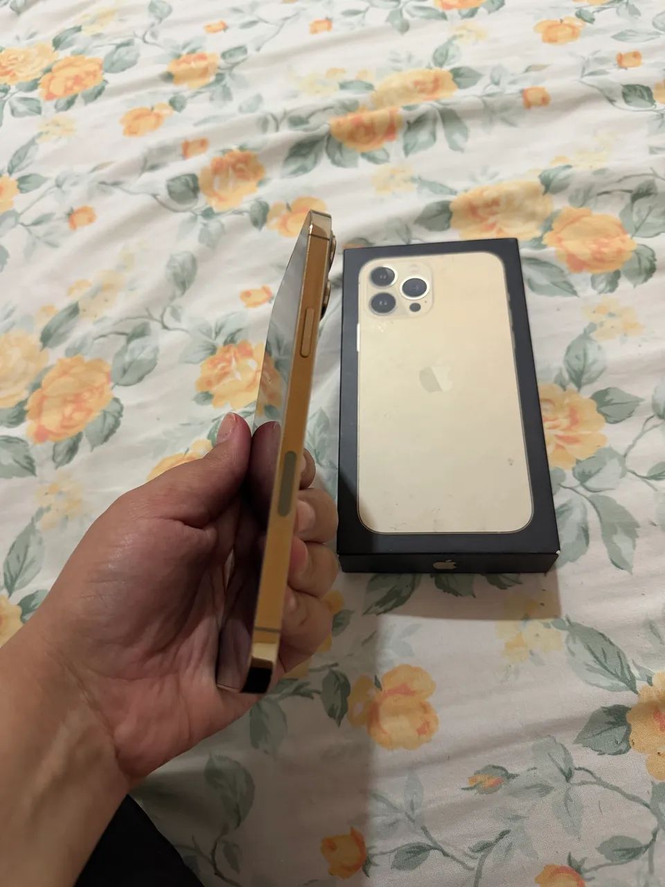 iPhone 13 Pro Max Golg 256gb - Foto 2