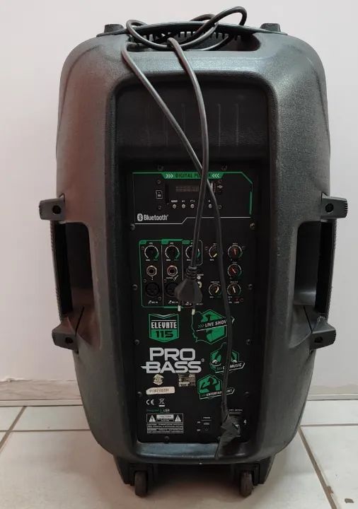 CAIXA DE SOM PRO BASE ELEVATE 115 | Somente retirada em mãos - Foto 2