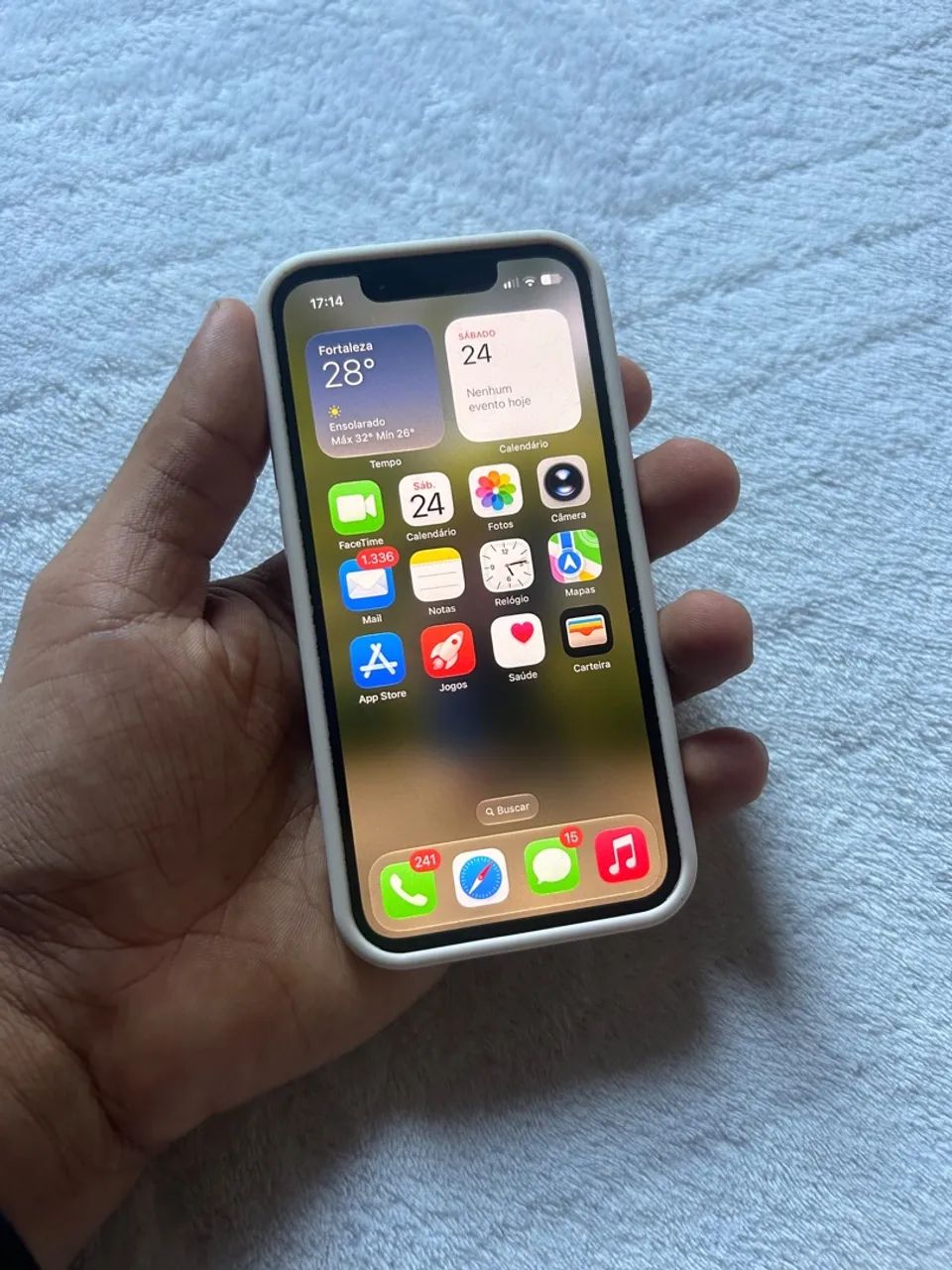 iPhone 13 mini