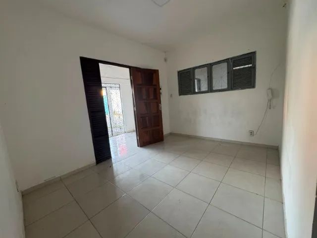 CASA PARA LOCAÇÃO NOS BANCÁRIOS!
