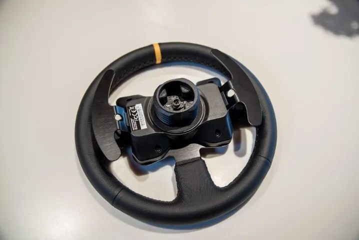 Thrustmaster Leather 28GT Wheel Add On - Foto 5