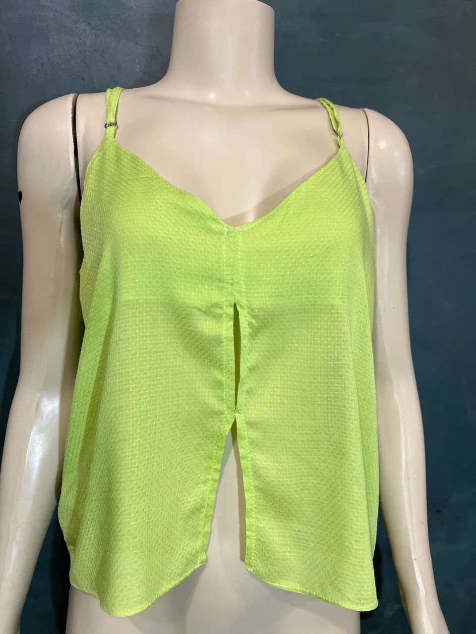 Blusa verde tamanho 16