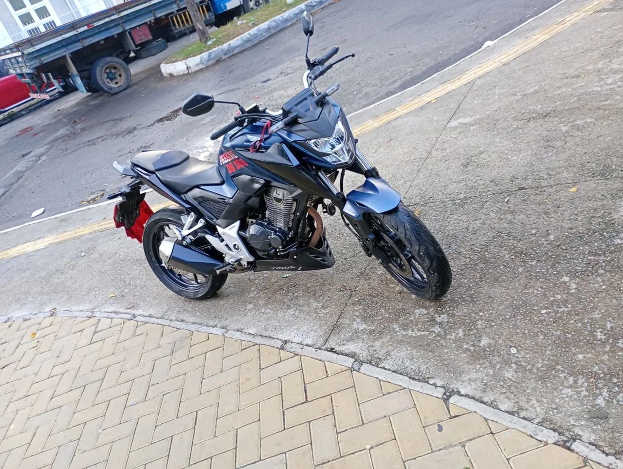 CB 300 - Foto 2