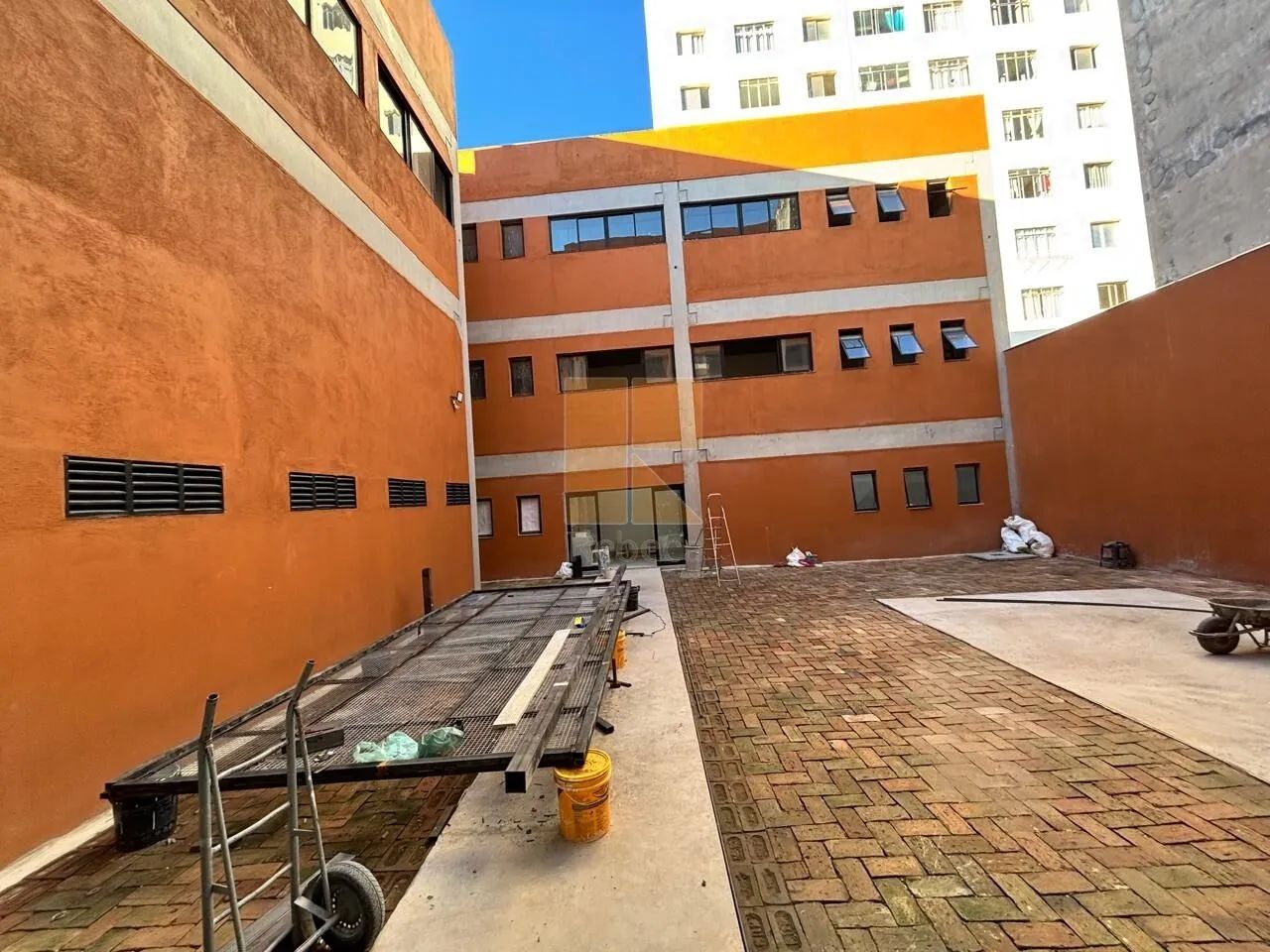 galpão recém construido com infra estrutura completa - Foto 5