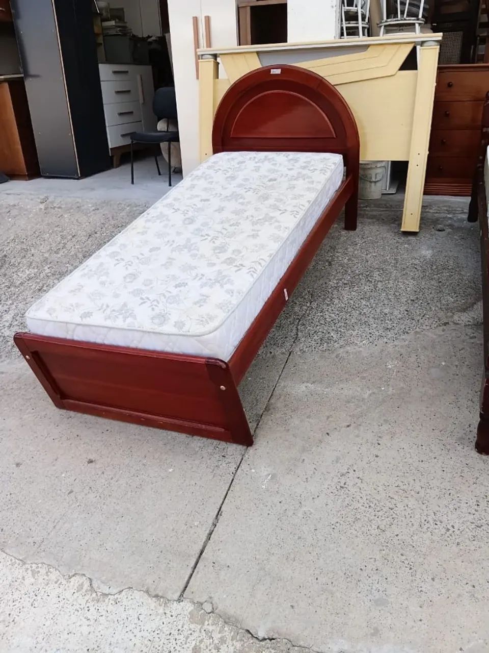 Cama col colchão - Aceito Oferta - Foto 3