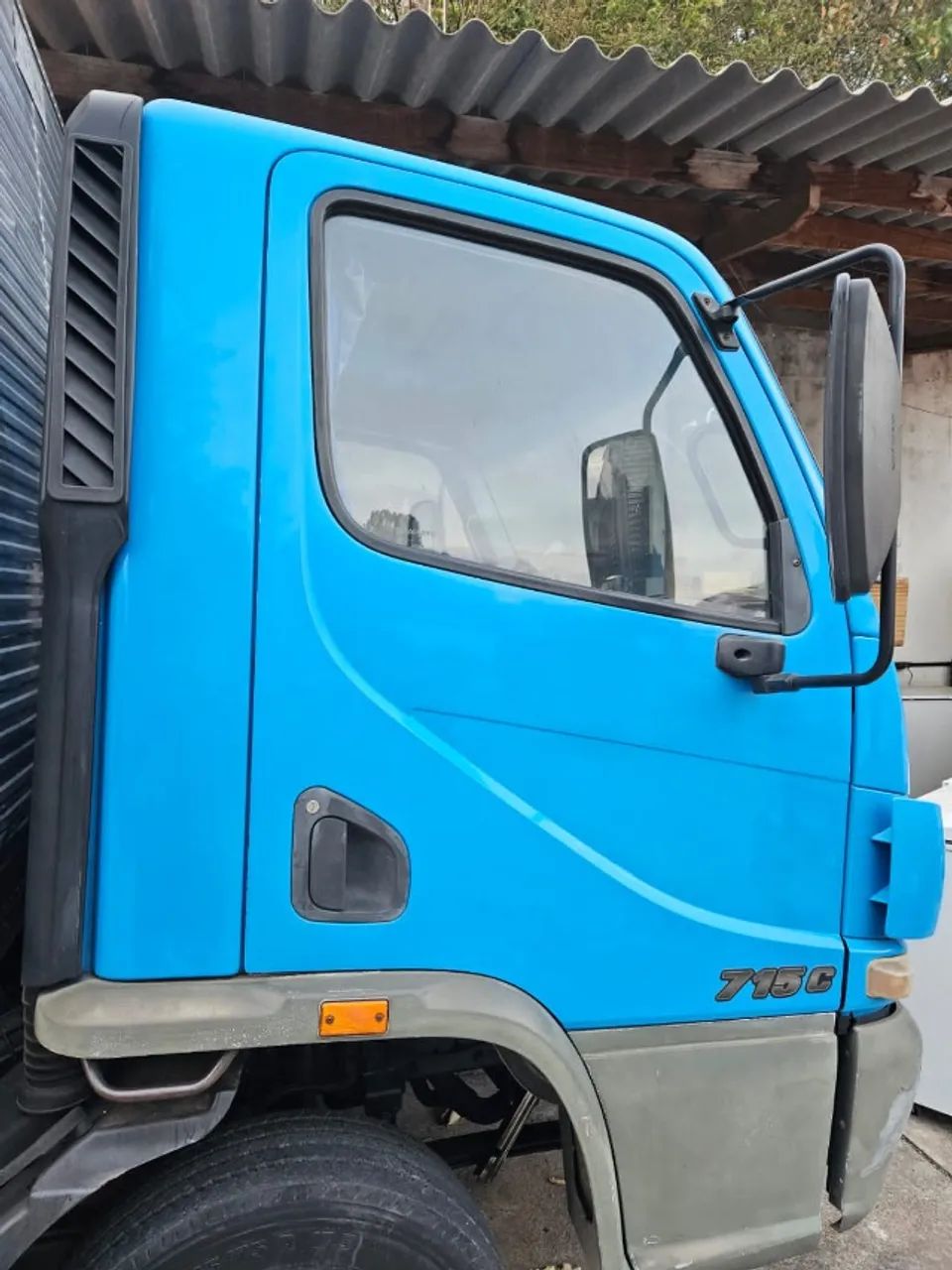 Caminhao mercedez  acelo 715 - Foto 2