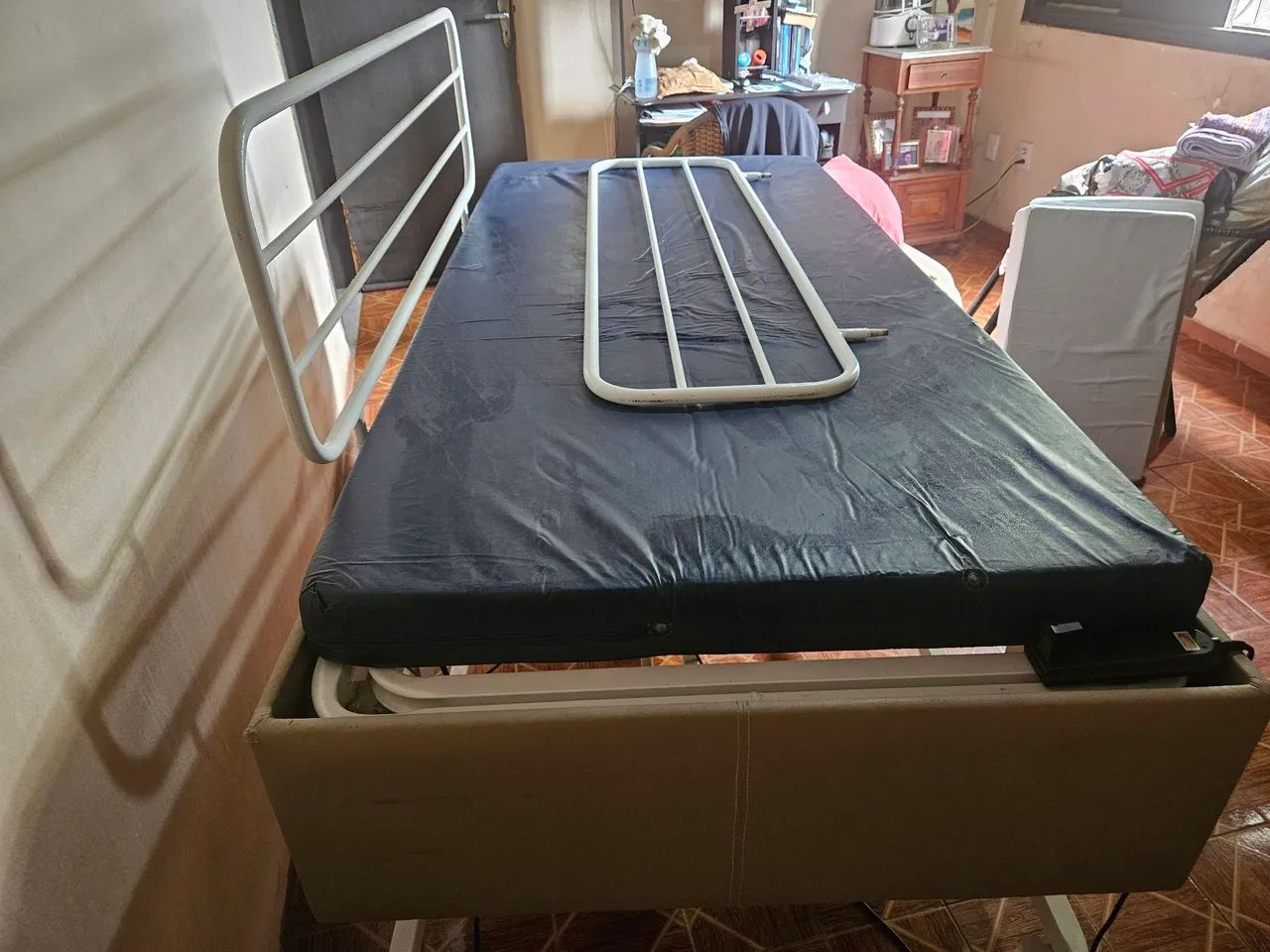 Cama hospitalar elétrica 