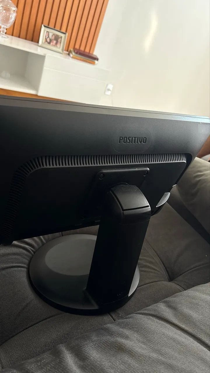 Monitor Positivo 19?P  - Foto 2