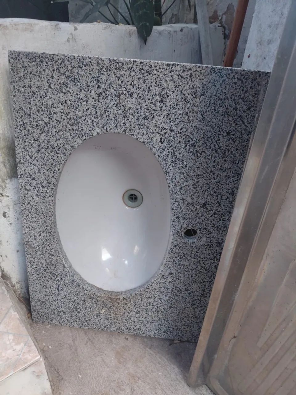 Lavatório de Granito