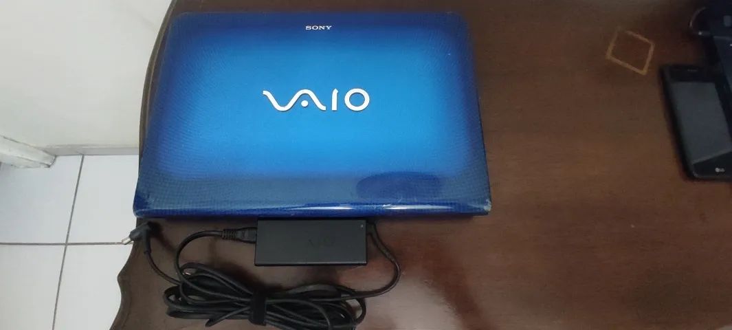 Sony Vaio Core i5 8Gb RAM HD 750Gb (AZUL) Todo Operacional