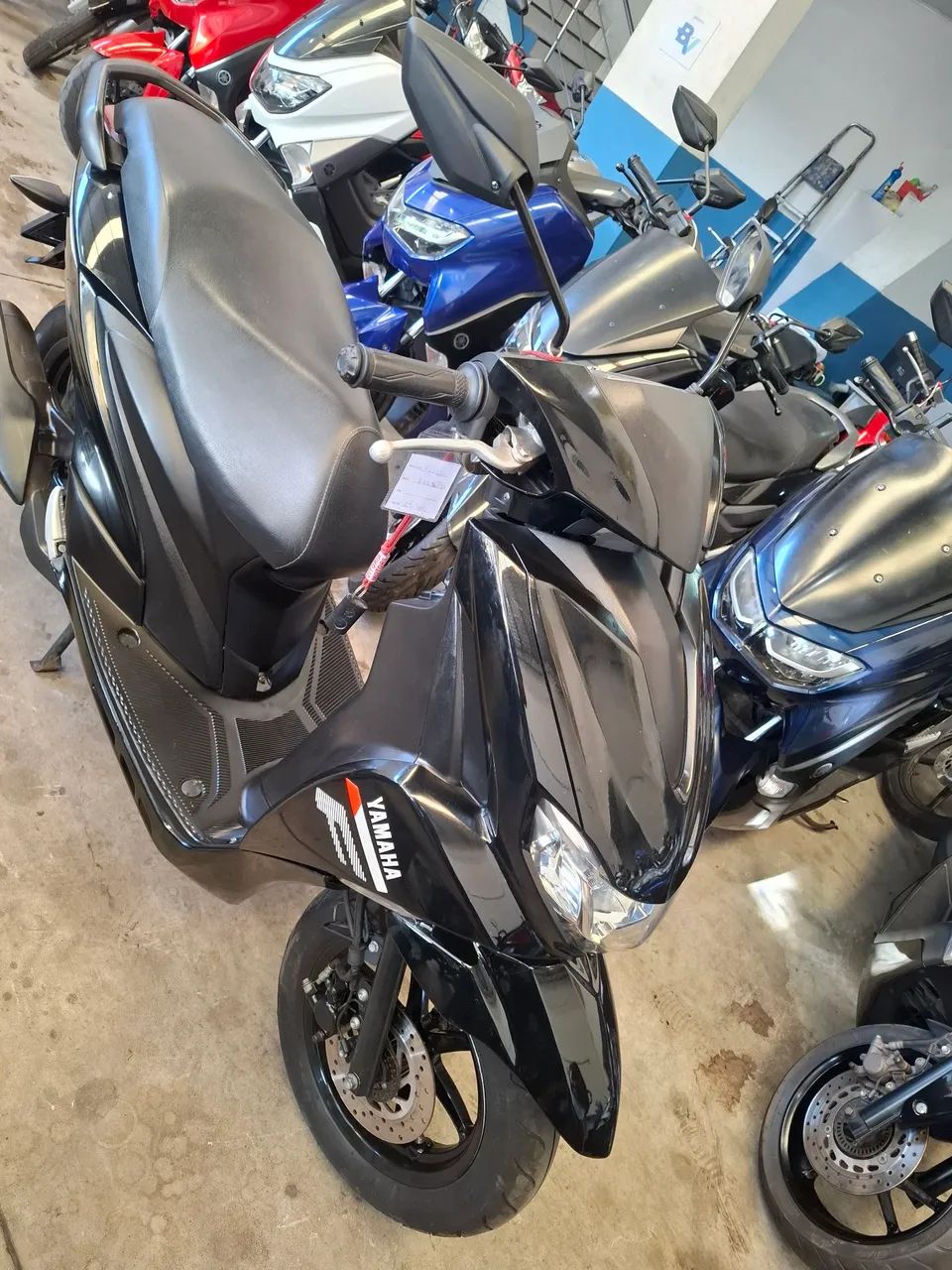 Yamaha Fluo 2022/23 - Foto 2