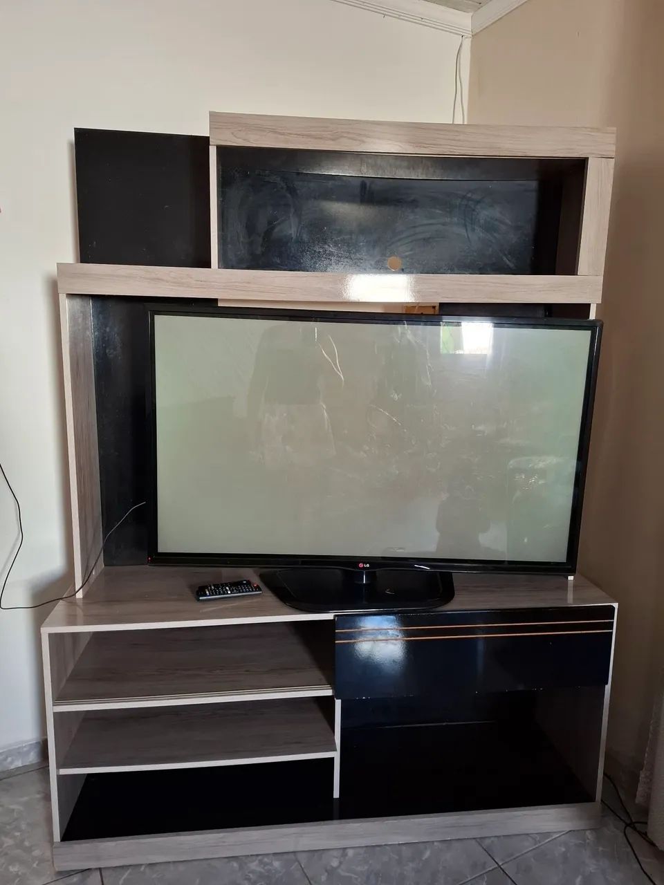 Estante de TV