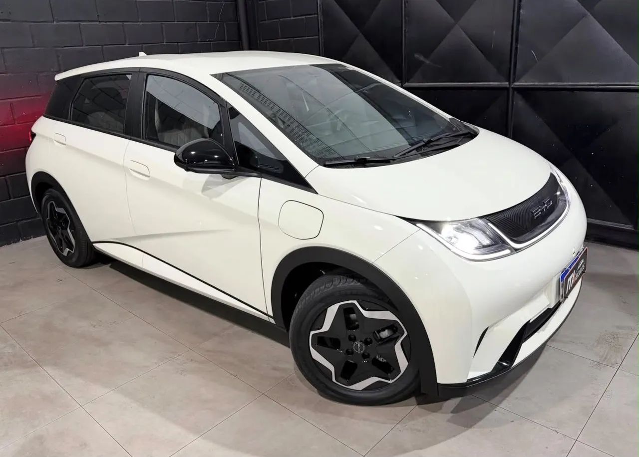 BYD Dolphin EV (Elétrico) 2024