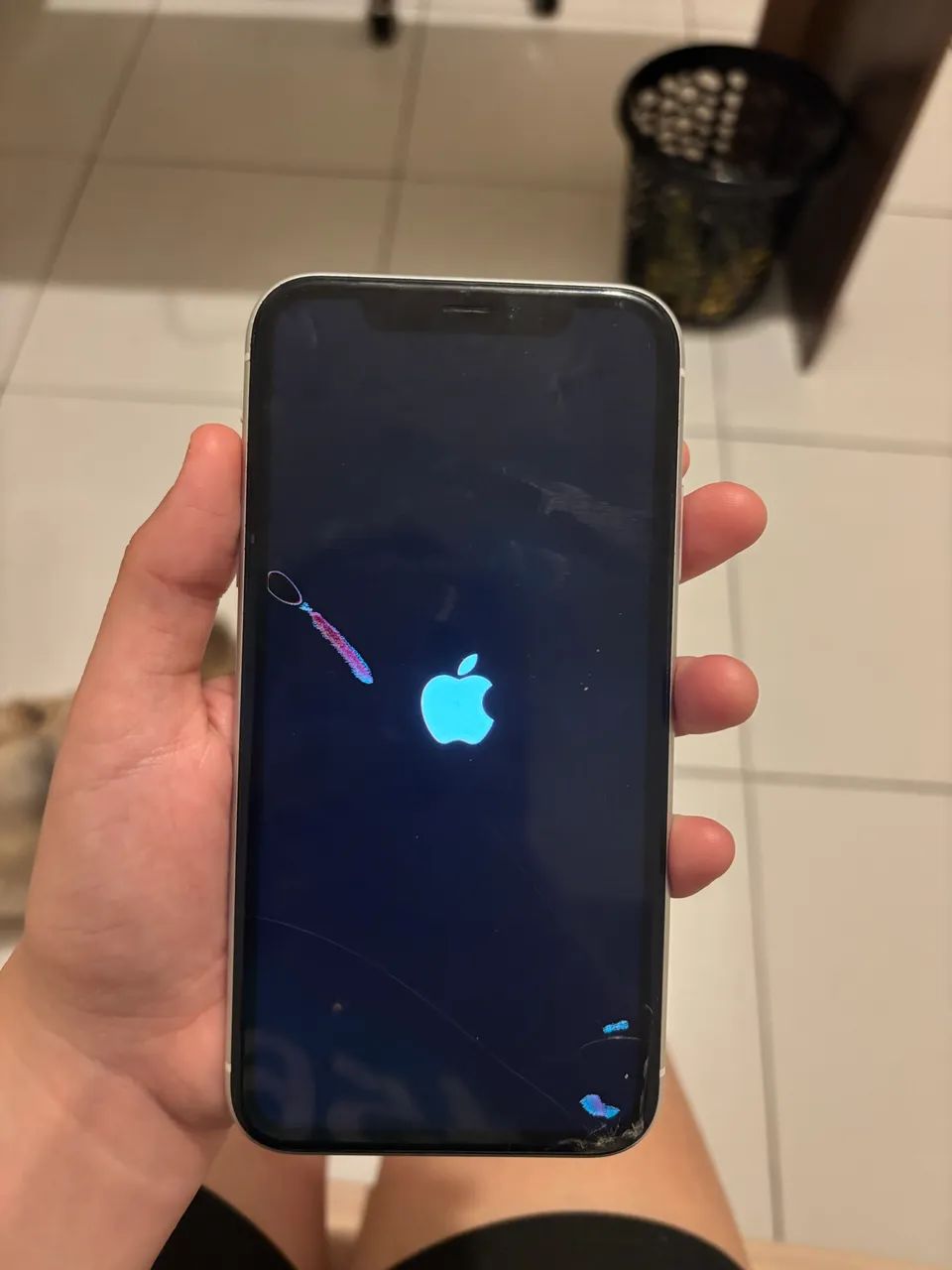 IPhone XR ごみ iPhone XR com tela trincada - Celulares e Smartphones - Boa Viagem