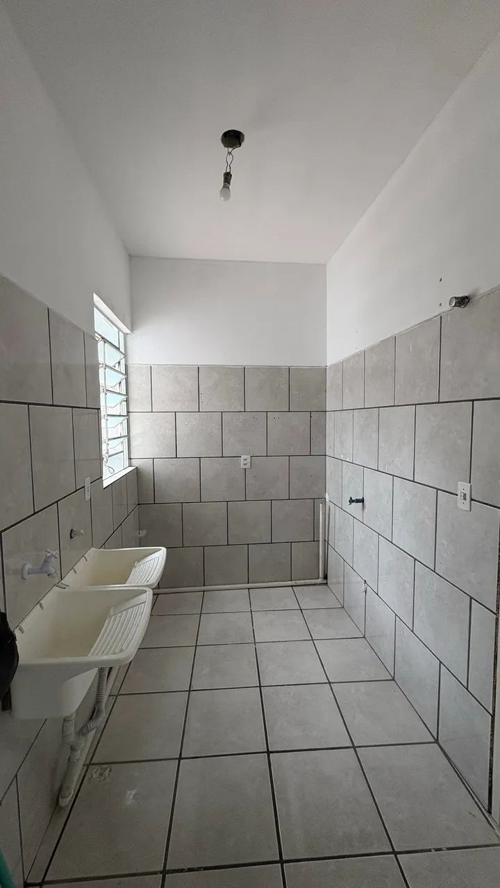 Alugo apartamento semi mobiliado 3 suites na Trindade - Foto 5