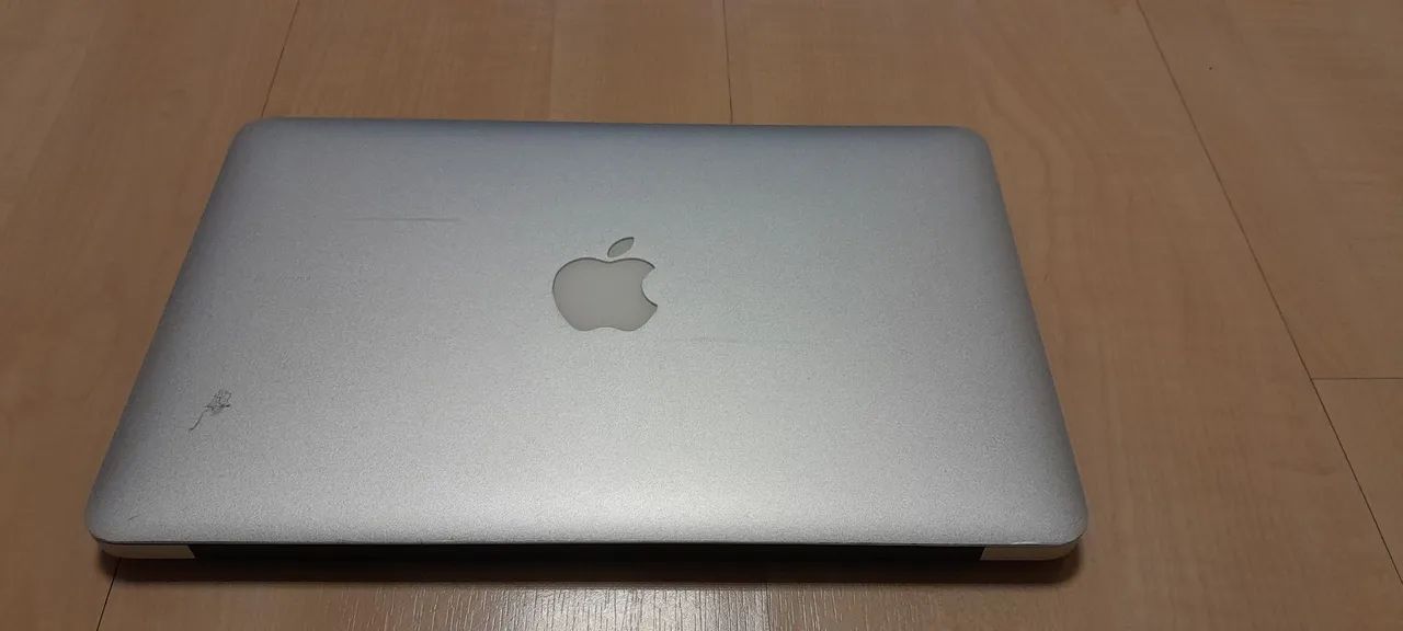 Macbook air 1 2015 dual core i5 256 gb ssd e 8 gb tela 11