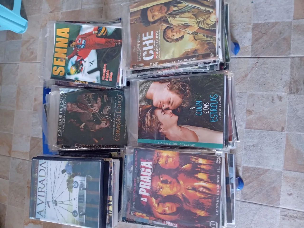200 filmes diversificados em dvds
