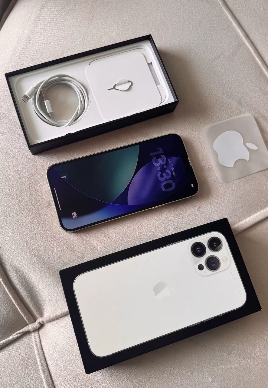 iPhone 13 Pro Max 256GB - Perfeito - Celulares e Smartphones