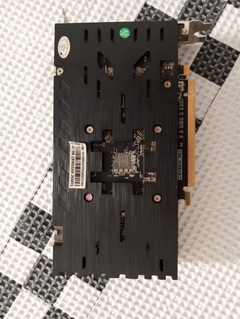 Placa de Vídeo RX 5500 XT 8 Gb - Foto 4