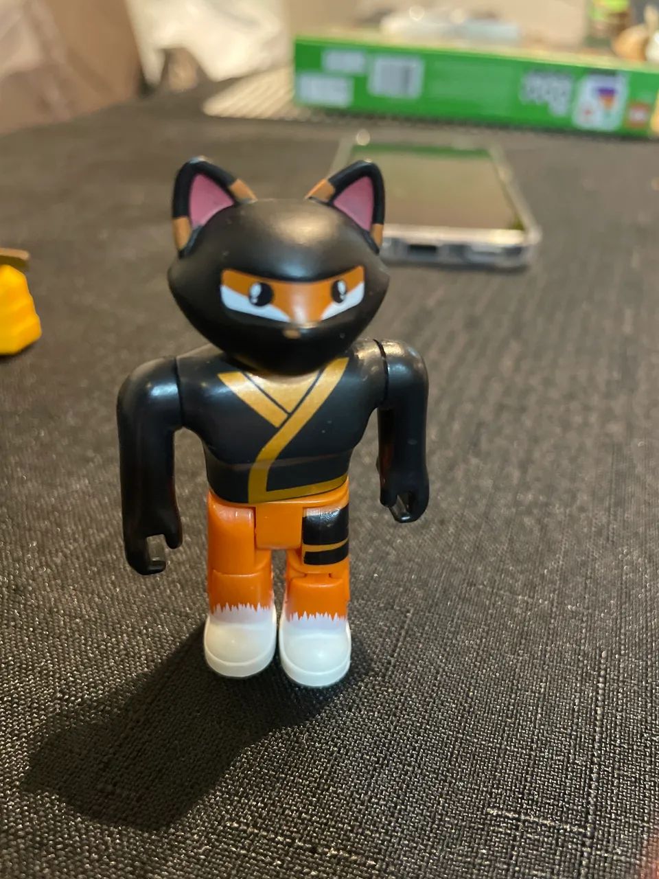 Boneco gato roblox