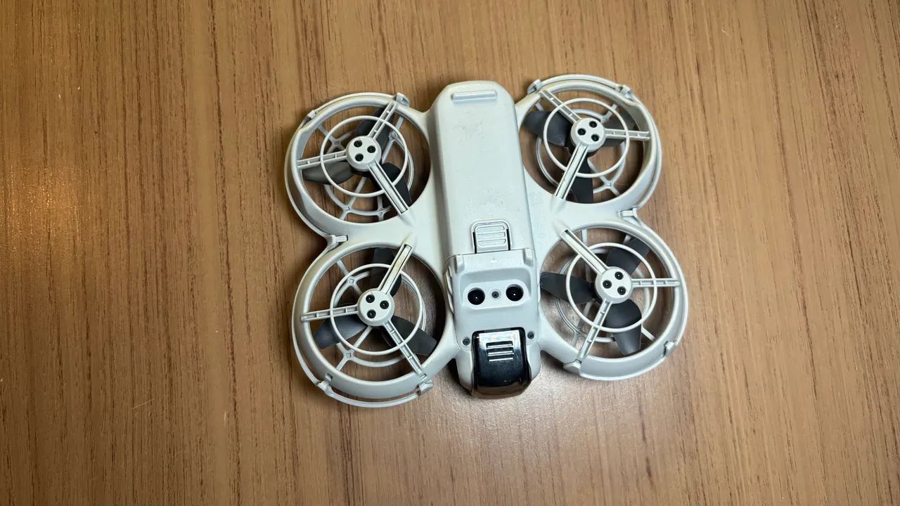 DJI Neo 4K + 3 Baterias + Case, Menos de 1 Hora de Voo - Foto 5
