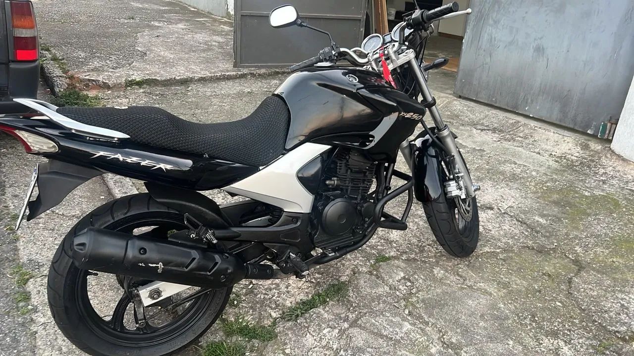 Fazer 250 top - Foto 3