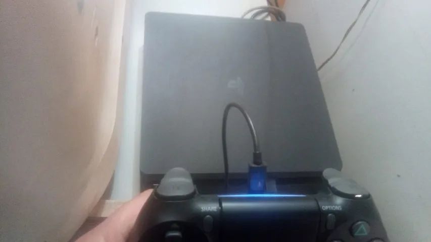 playstation 4 1 terabyte - Foto 4