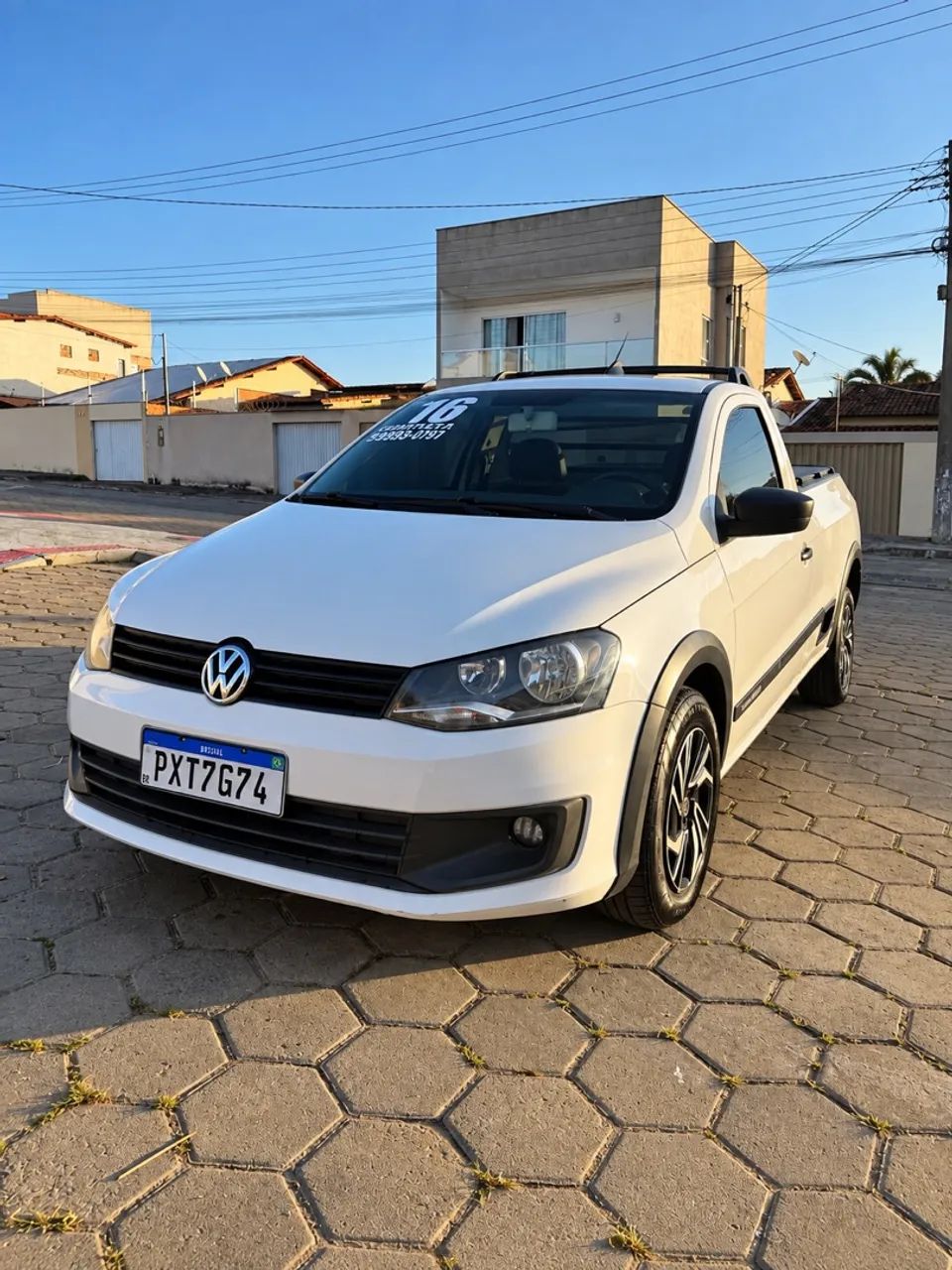 Volkswagen Saveiro Saveiro Highline 1.6 T. Flex 8V CD 2016