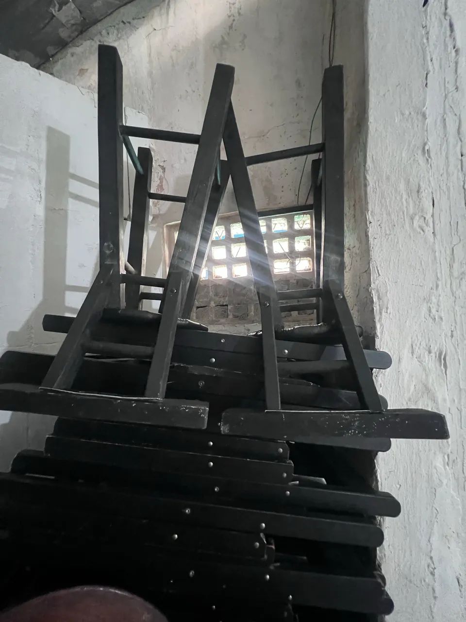 4 bistrôres e 8 banquetas - Foto 2