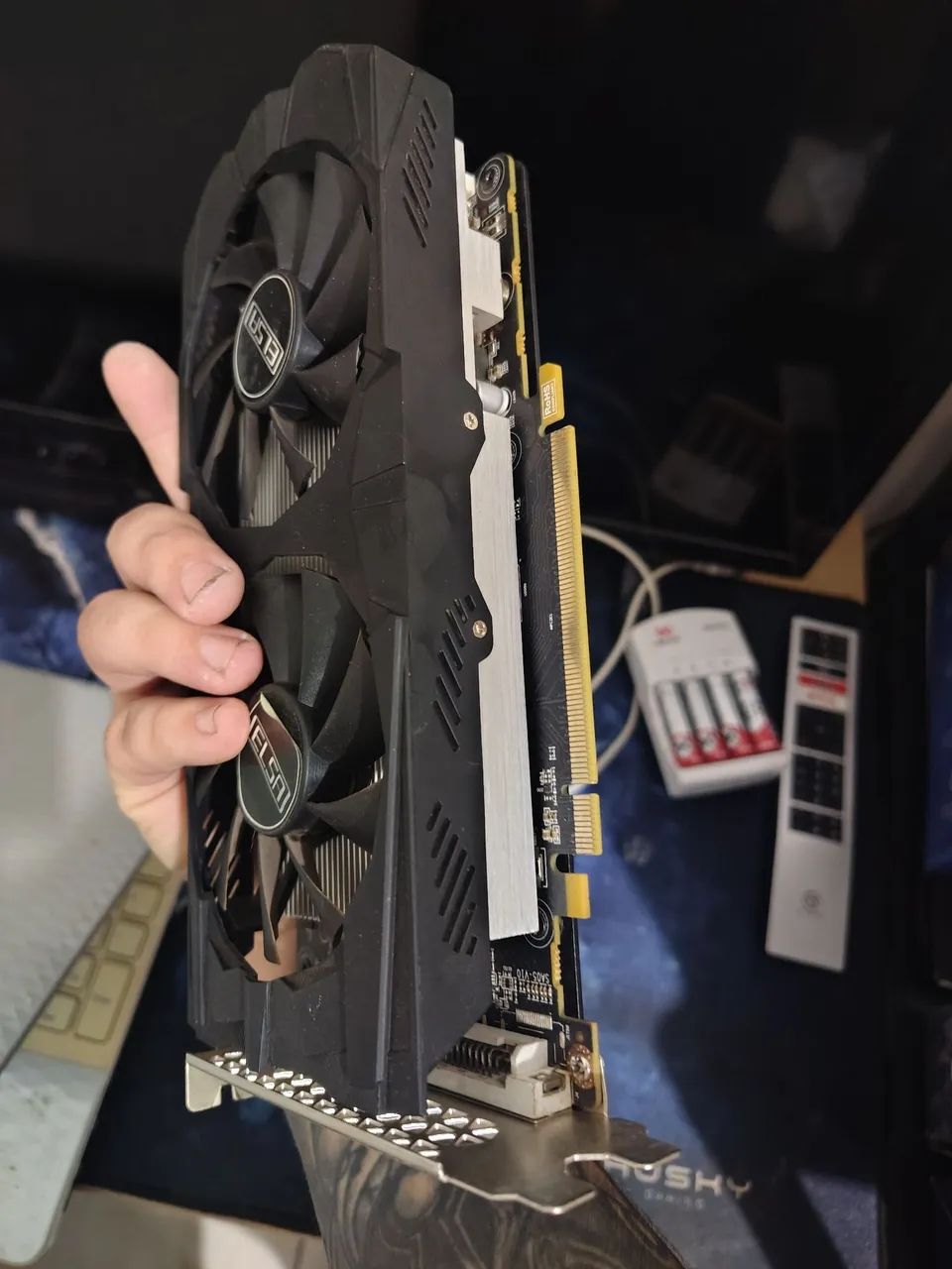Placa de vídeo RX 560 XT 6GB ELSA