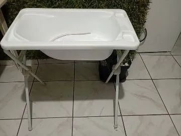 Banheira com suporte 