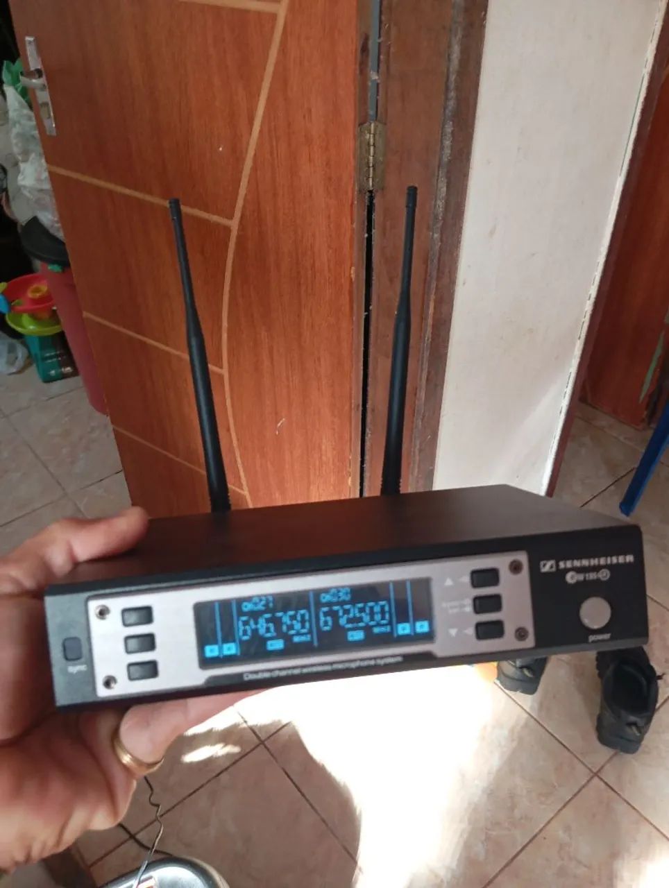 Vendo Microfone Sem fio Duplo  - Foto 4